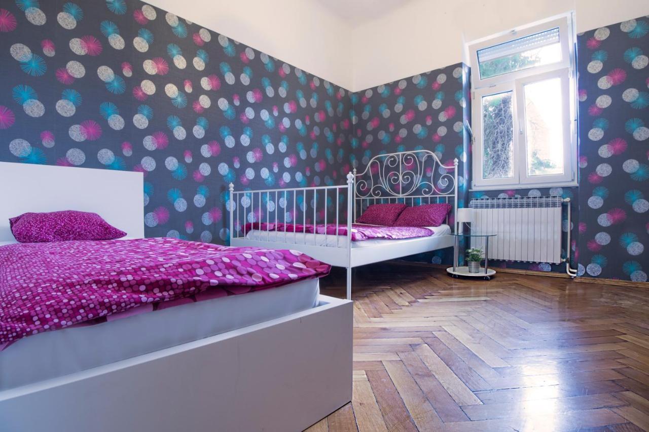 Guesthouse Centar 2 ザグレブ エクステリア 写真