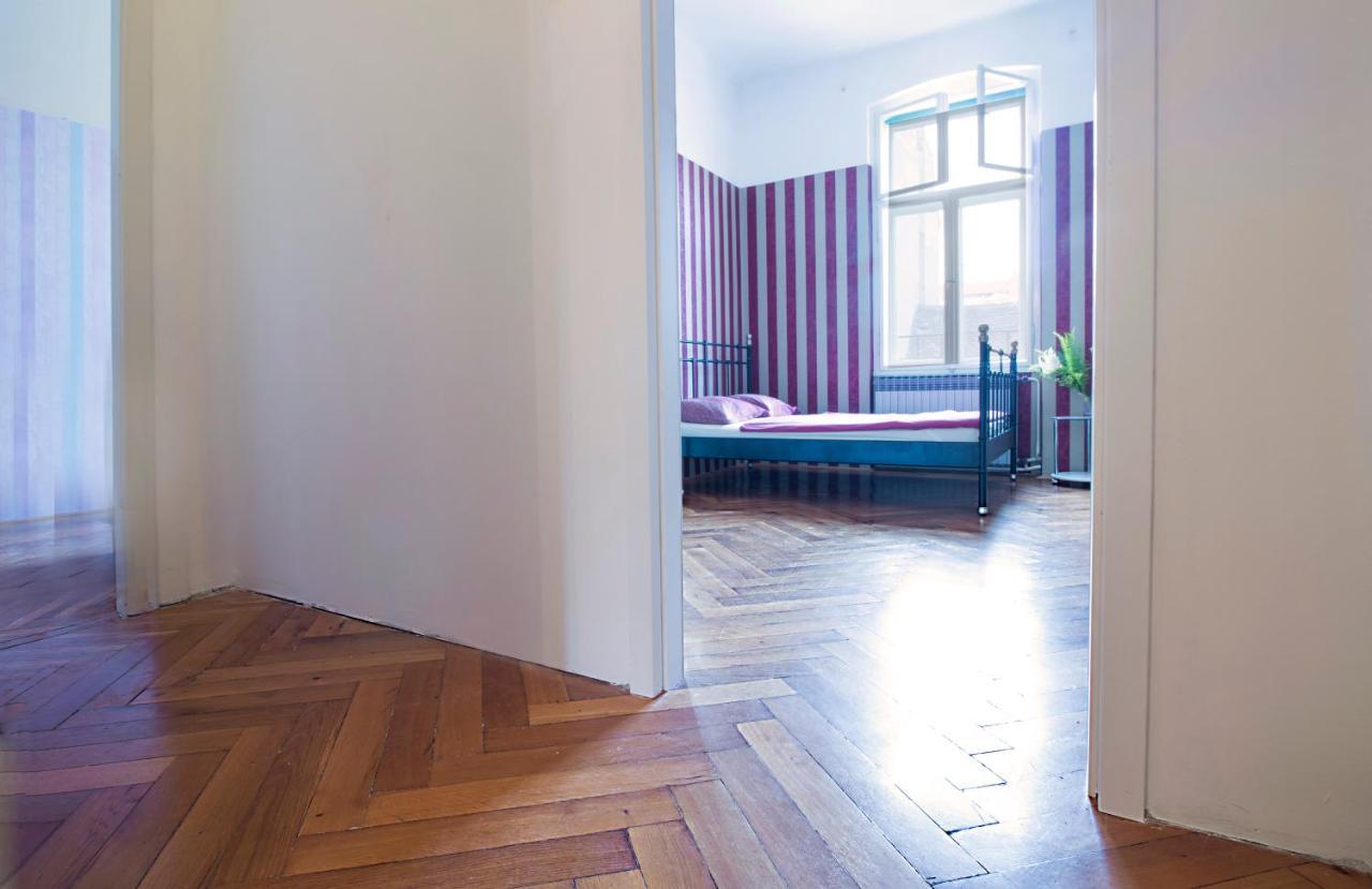 Guesthouse Centar 2 ザグレブ エクステリア 写真