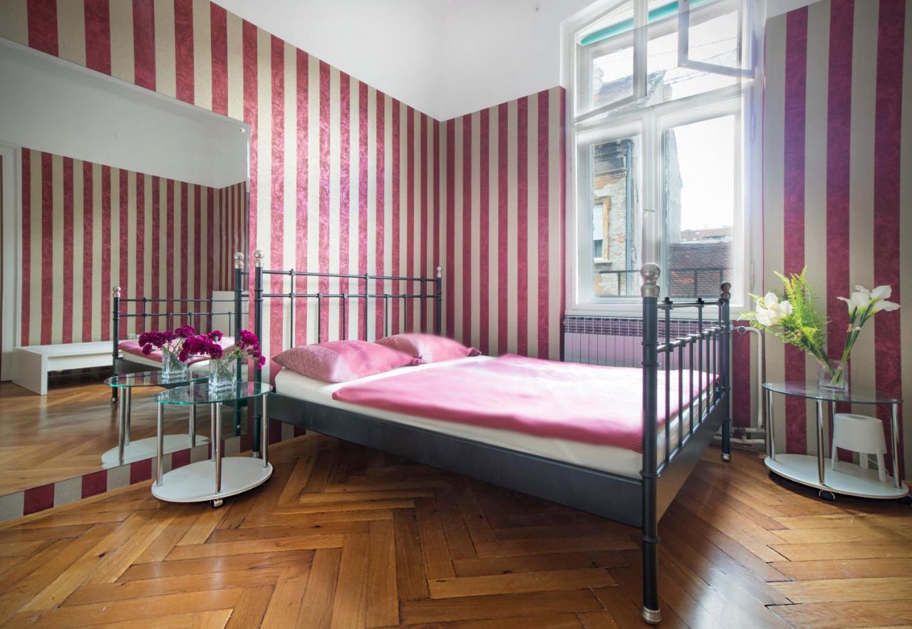 Guesthouse Centar 2 ザグレブ エクステリア 写真